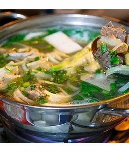 Lẩu Bò Tuấn Râu Mang Về Ngon Quận 12