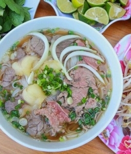 Phở Bò Hai Cận - Quán Phở Bò Ngon Bình Thạnh
