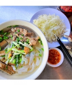 Bún Chả Sứa Hoàng Phúc Quận 10