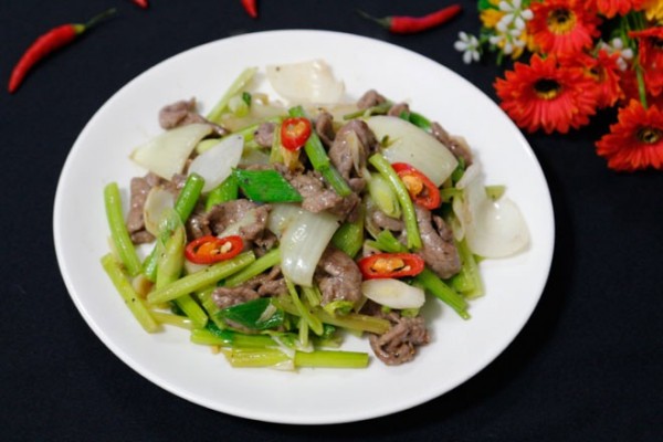 Quán ăn, ẩm thực: Ẩm Thực Miền Trung, Cơm Trưa Văn Phòng Tân Bìn 1%20(Custom)(2)