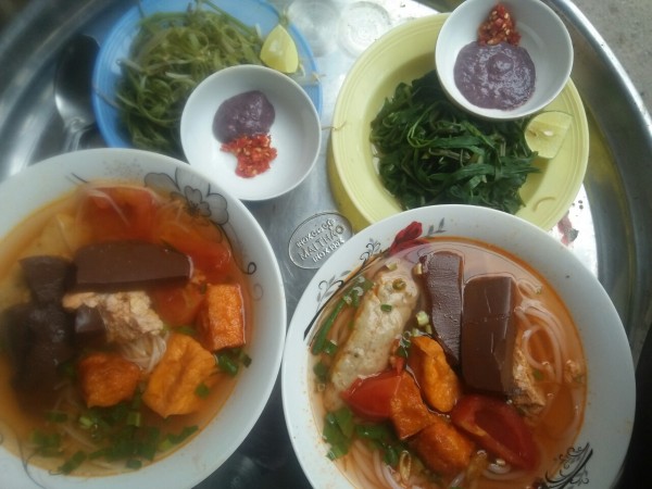 Quán ăn, ẩm thực: Quán Bún Riêu, Canh Bún Ngon Quận Phú Nhuận Bun-rieu%20(11)%20(Custom)
