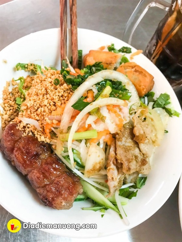 Quán ăn, ẩm thực: Quán Cơm Tấm, Bún Nem Nướng, Chả Giò Thanh-nga%20(17)