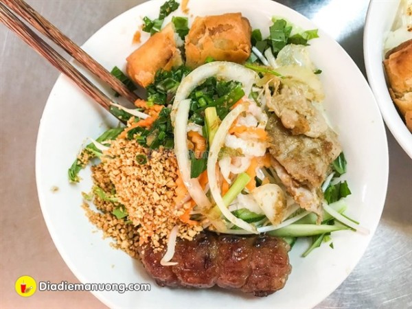 Quán ăn, ẩm thực: Quán Cơm Tấm, Bún Nem Nướng, Chả Giò Thanh-nga%20(3)