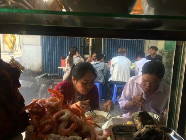 Quán ăn, ẩm thực: Quán Bún Nước Lèo Sóc Trăng Ngon Tại HCM Bun-nuoc%20(23)%20(Custom)
